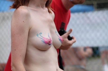 Amateur women show their naked bodies at a clothing optional club 59007405