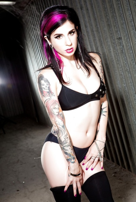 Tattooed vixen in stockings and high heels revealing her tits and gash 59838821
