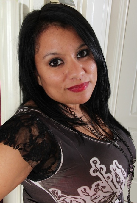 Lucey Perez prefers posing in lingerie and playing with snatch 82878383